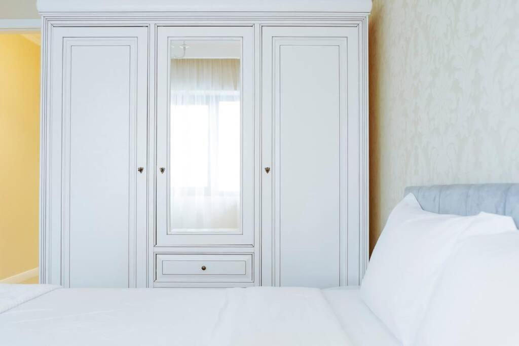 Elegant Vibes Apartment Next To Obor Market Букурещ Екстериор снимка