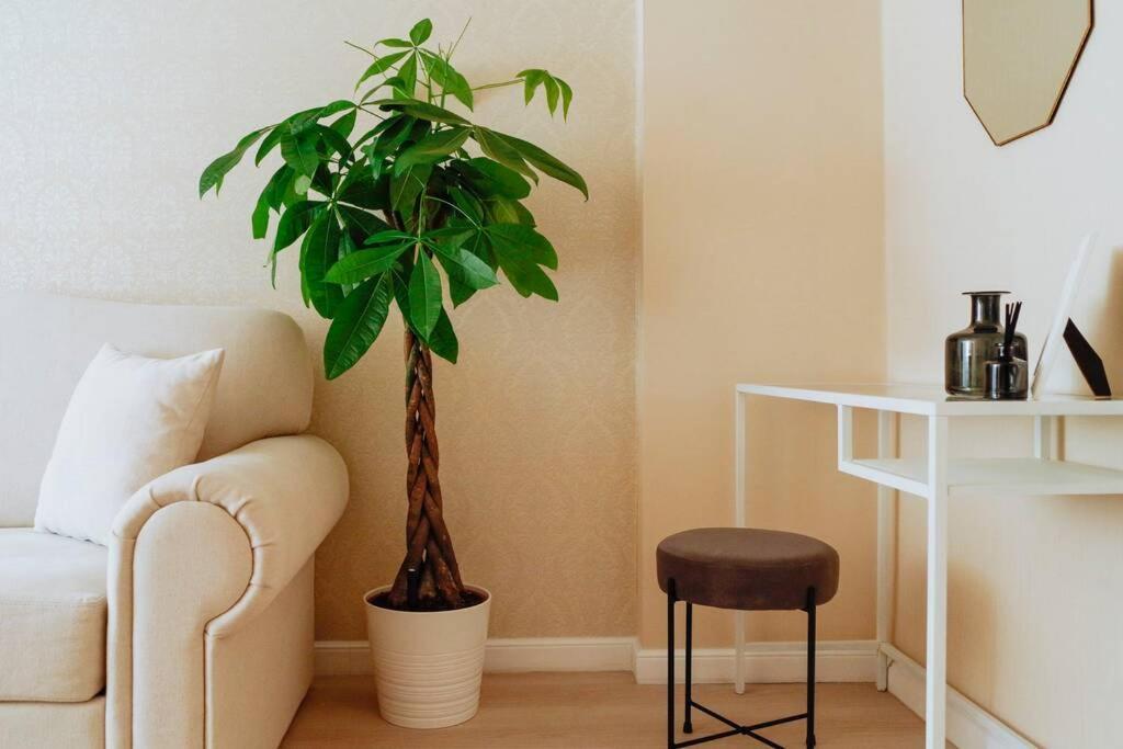 Elegant Vibes Apartment Next To Obor Market Букурещ Екстериор снимка