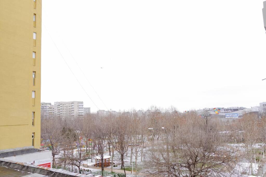 Elegant Vibes Apartment Next To Obor Market Букурещ Екстериор снимка
